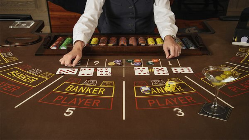 Tuyệt chiêu chơi Baccarat AE888 thắng tiền đậm